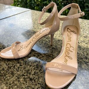 Sam Edelman Shoes. Patti nude patent leather ankle strap sandal, Size 6.